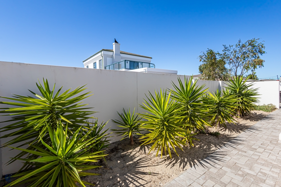 3 Bedroom Property for Sale in Villa Diamante Western Cape